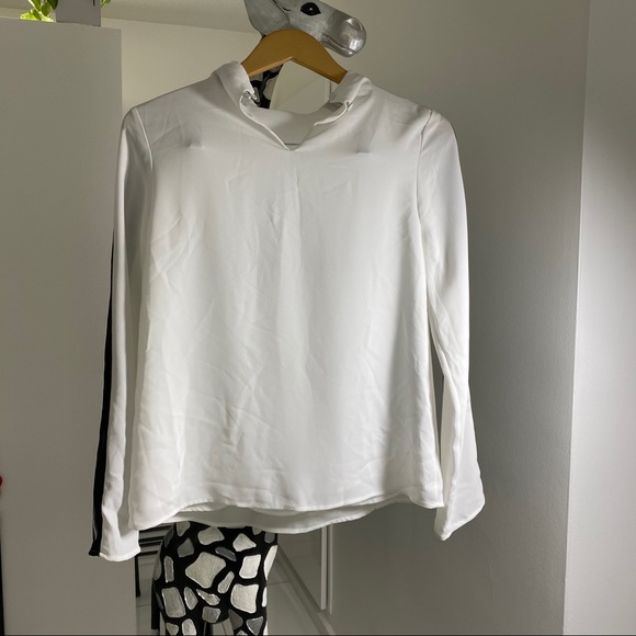 BCBGMAXAZRIA white shirt top XS/XXS LIKE NEW - Picture 11 of 11